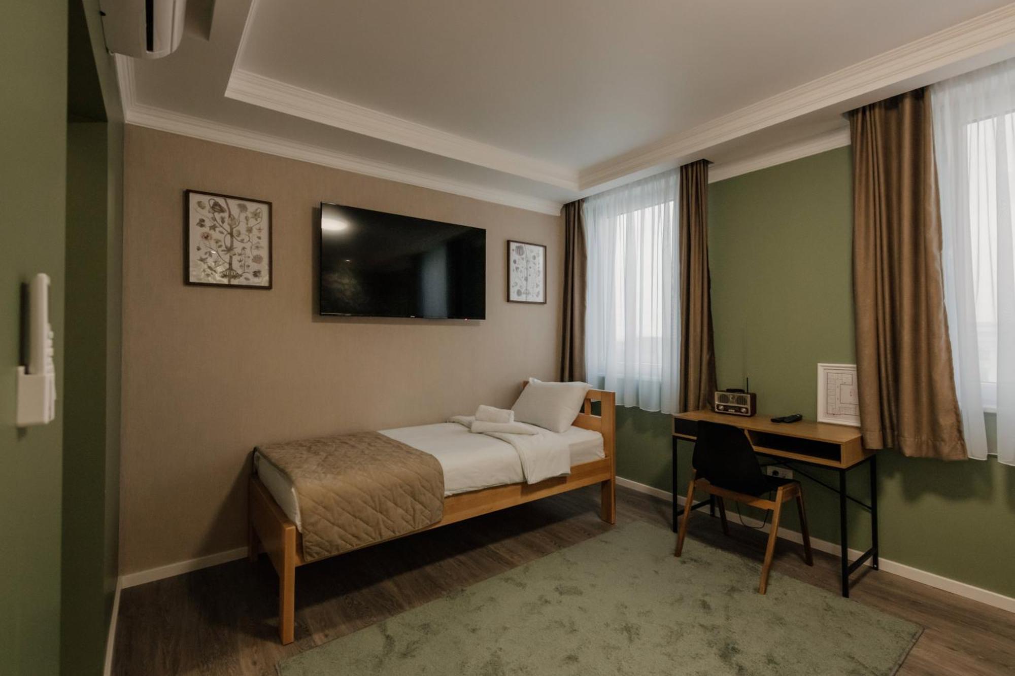 Hotel Beli Dvor Čačak Exterior foto